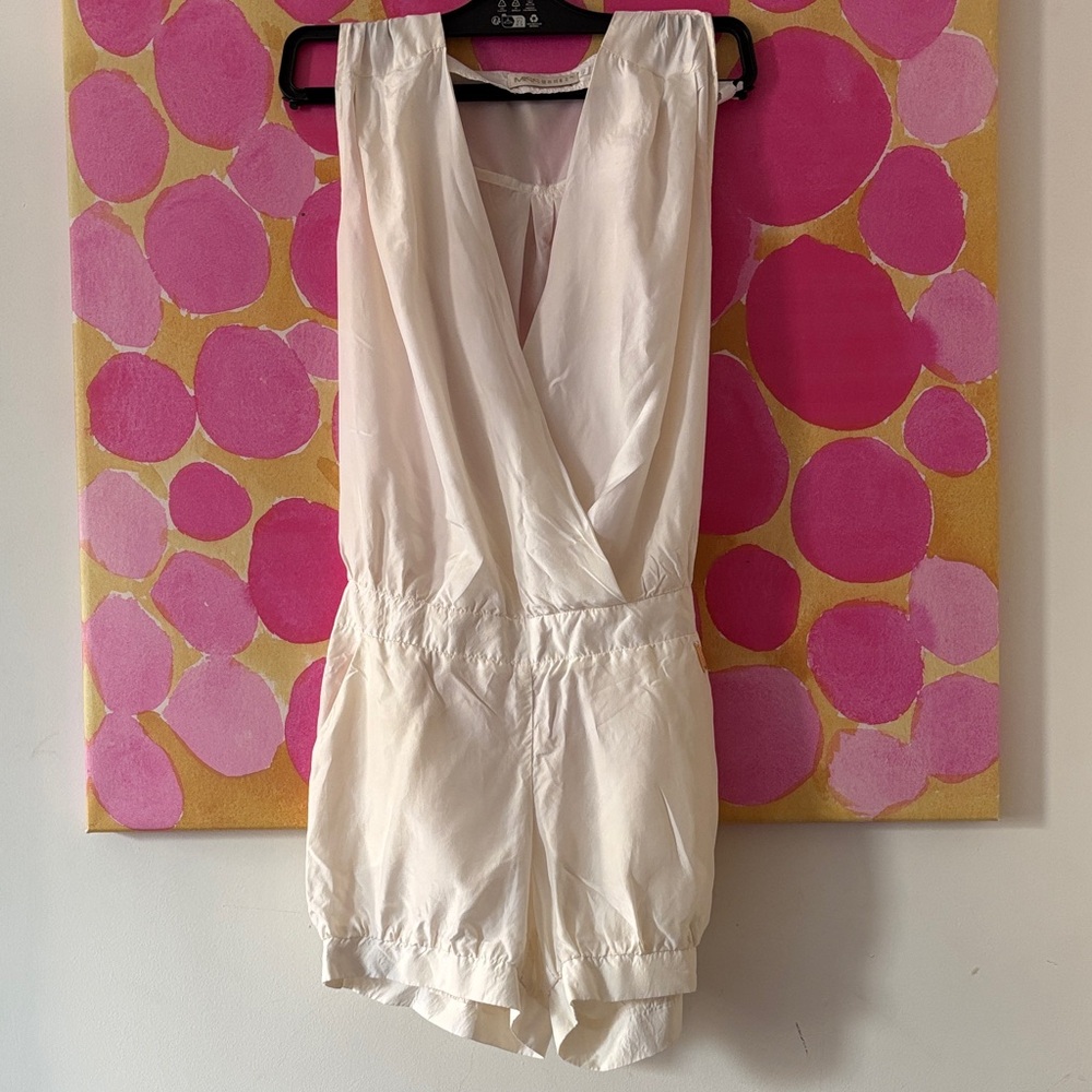♥️ MISS MONEY White Sleeveless Silk Romper
